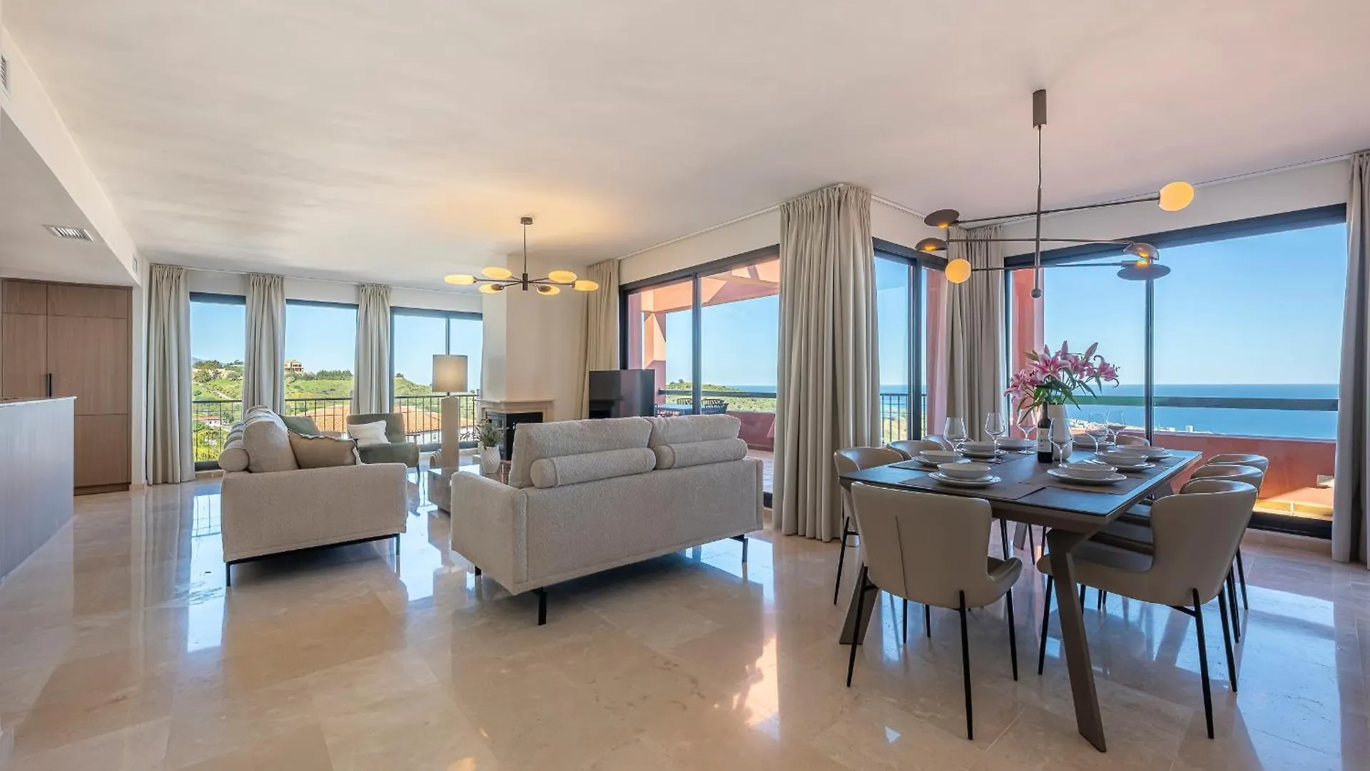 Elze Panoramic Sea View Luxury Apartment Mijas Costa Spanyolország